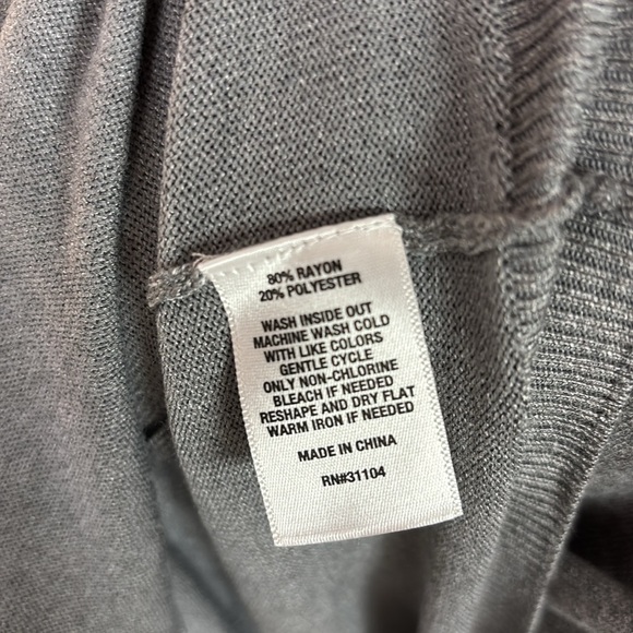 Wonderly Lightweight Raglan Petite Sweater - Picture 9 of 9